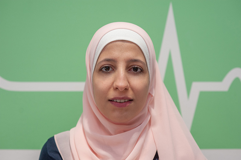 Frau Tasneem Kemel