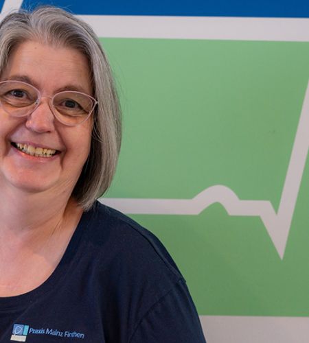 Dr. med. Lisa Dennebaum